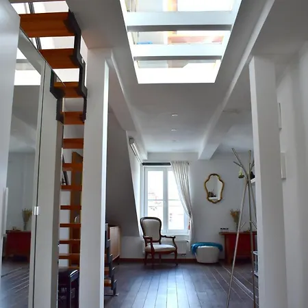 Lux Duplex Rooftop Loft With An Amazing Terrace & Cinema Praag