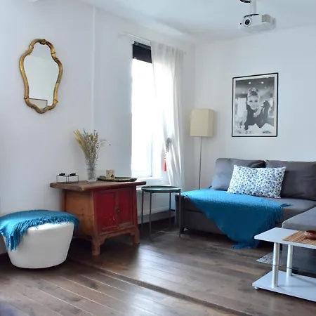Daire Lux Duplex Rooftop Loft With An Amazing Terrace & Cinema *