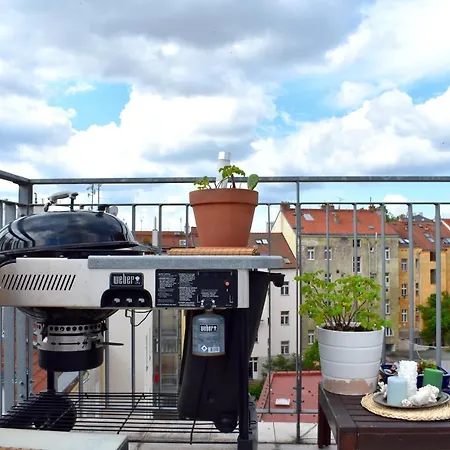 Daire Lux Duplex Rooftop Loft With An Amazing Terrace & Cinema Prag